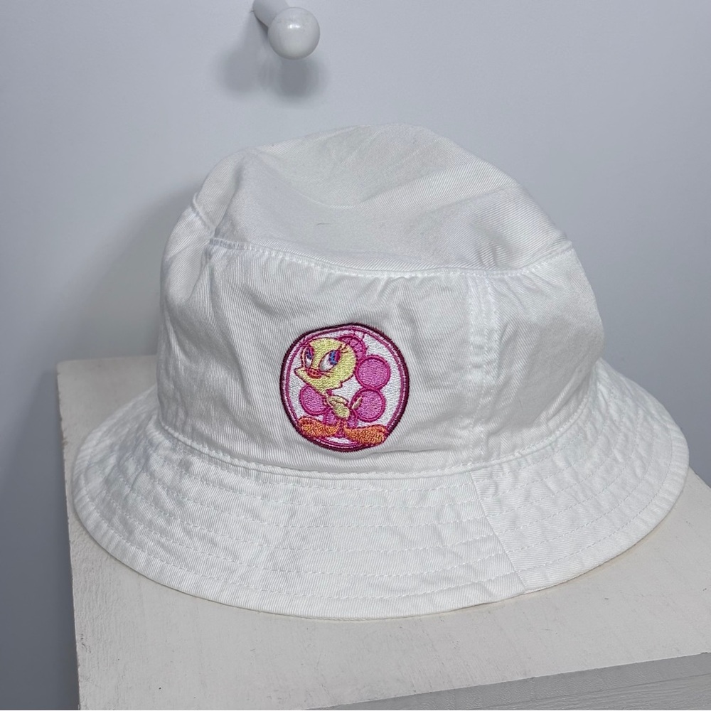 Looney Tunes Tweety Bird Vintage White Bucket Hat Y2K